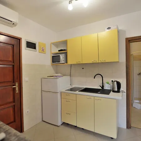 Caterina Apartamento Pula